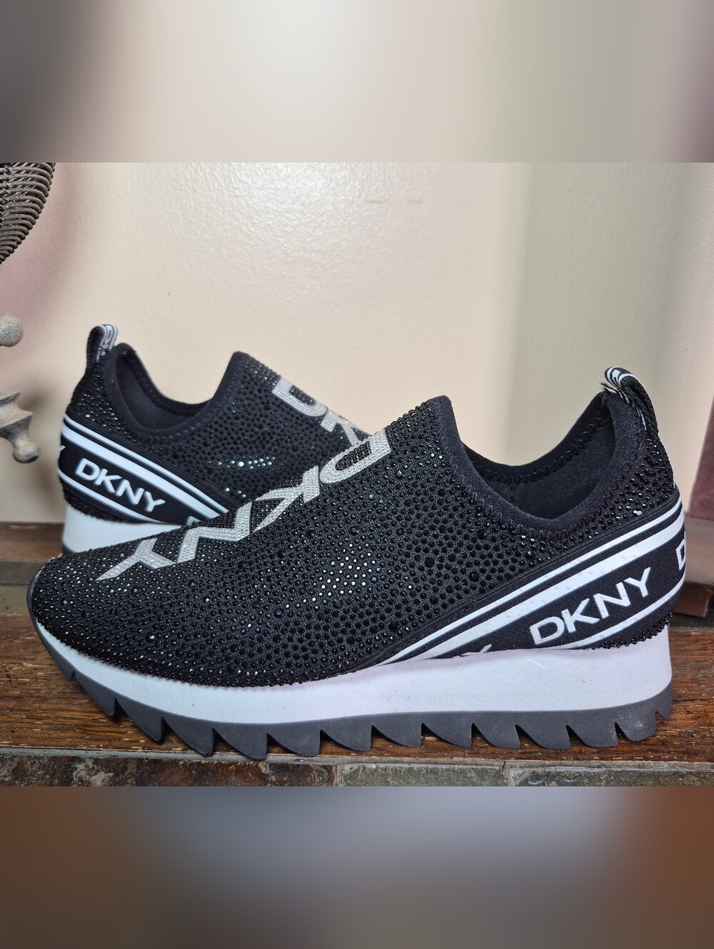 DKNY Black Slip-On Crystal Knit Platform Sneakers - Size 6